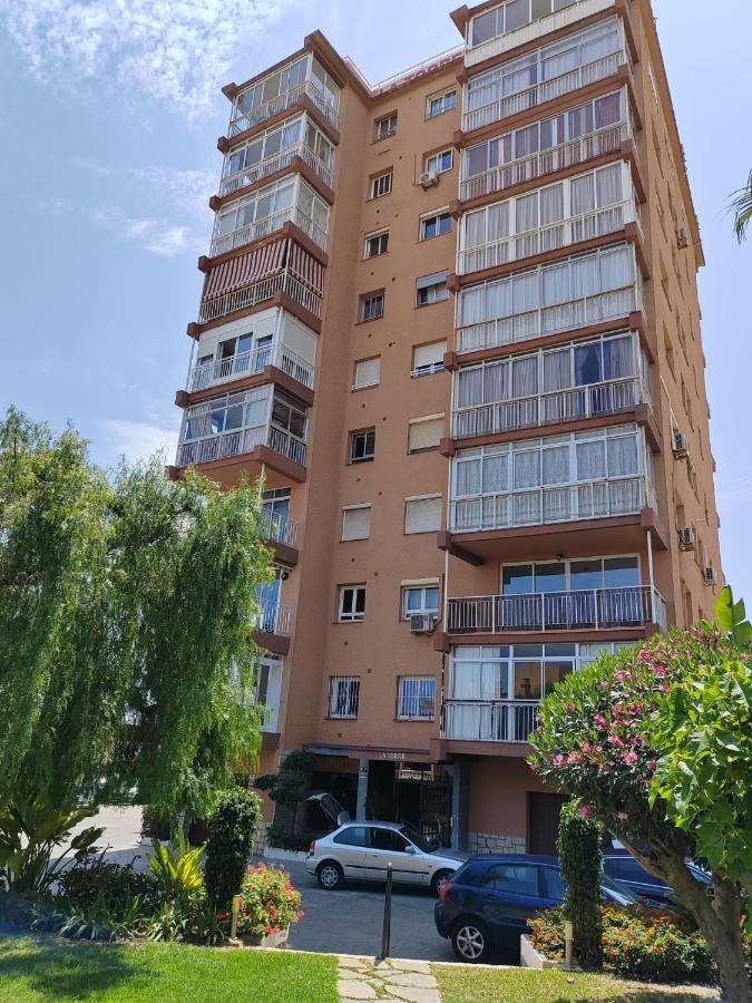 Apartamento La Torre,200M Hasta La Playa Apartment Benalmadena Exterior photo